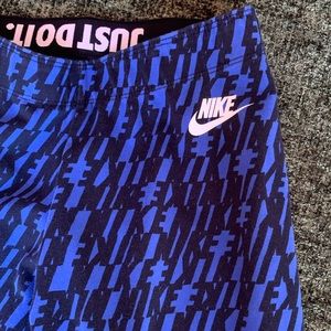 3 for $18! 🔶 Black and Blue Nike Leggings